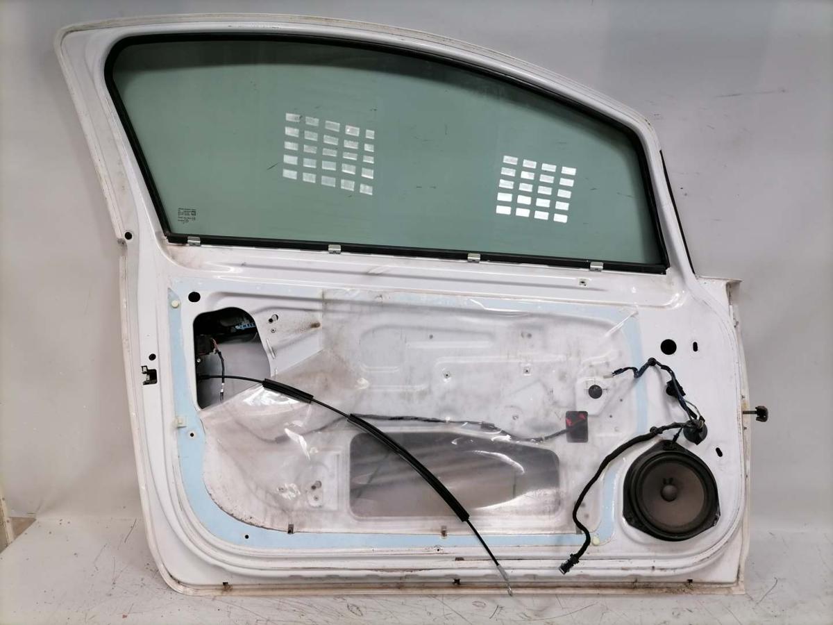 Opel Corsa D original T&uuml;r vorn links Z474 Casablancawei&szlig; 3 T&uuml;rer Rohbau BJ09